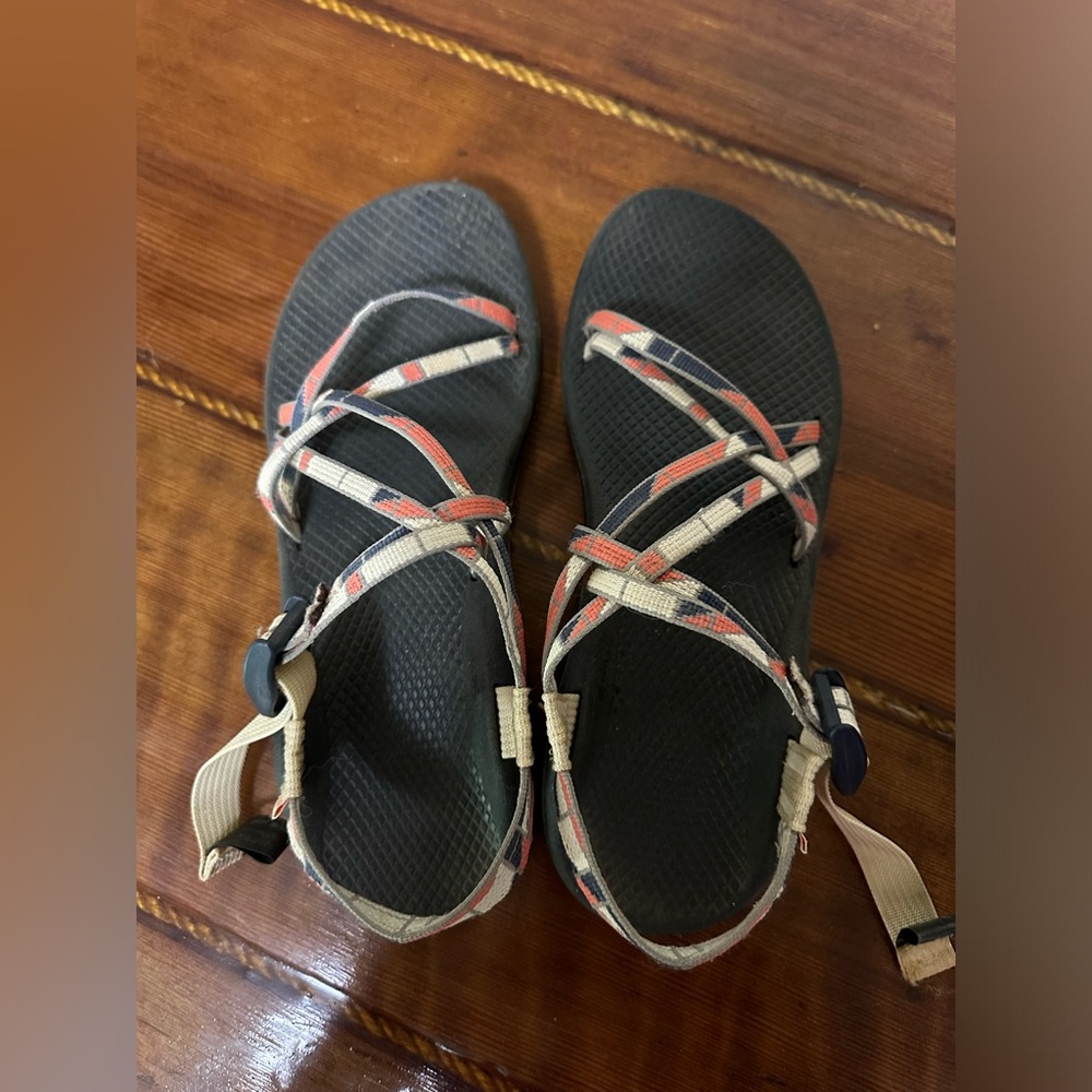 Women’s Chaco’s Size 10 - Picture 5 of 9